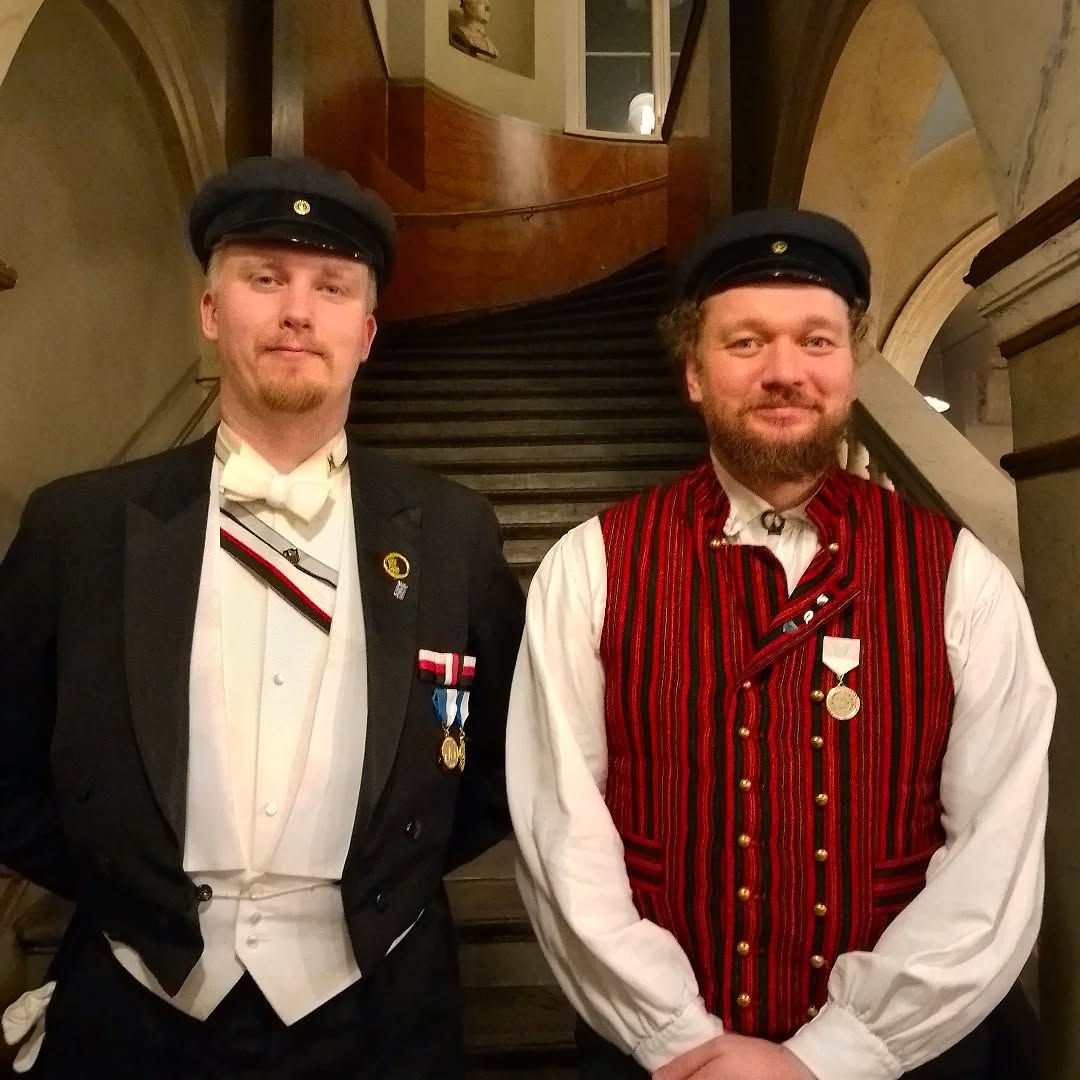 Onnea 120 vuotiaalle Eteläsuomalaiselle Osakunnalle @etelasuomalainenosakunta! KyOn edustuspartio kiittää mainioista ja hauskoista vuosijuhlista. #kyosakunta #kymenlaaksonosakunta #kyowashere #kyopallo #eteläsuomalainenosakunta #eso #esosakunta #eso120 #osakuntaelämää #nationslivet #studentnation #universitashelsingiensis #jovuodesta1905 #helsinginyliopisto #jovuodesta1643 #universityofhelsinki