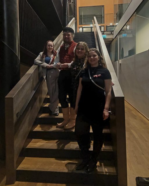 Kymäläinen edustus viime viikonlopun Praasniekoilla✨ Kiitos paljon @karjalainenosakunta upeista juhlista ja maittavasta pitopöydästä!❤️